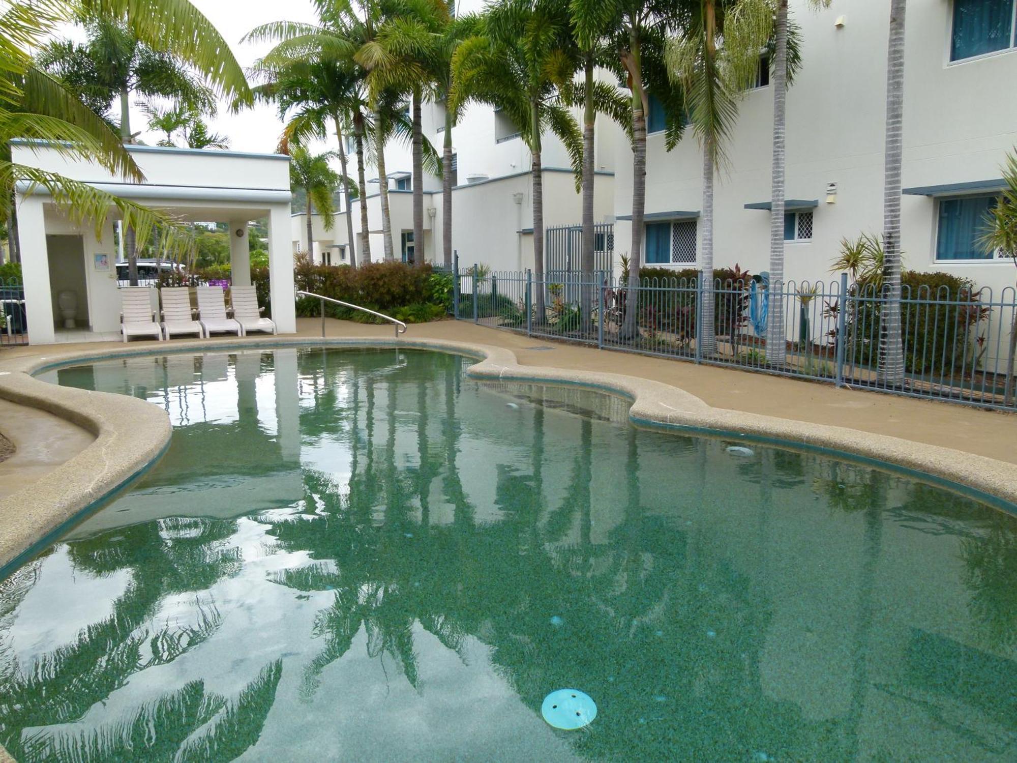 Madison Ocean Breeze Apartments Τάουνσβιλ Εξωτερικό φωτογραφία