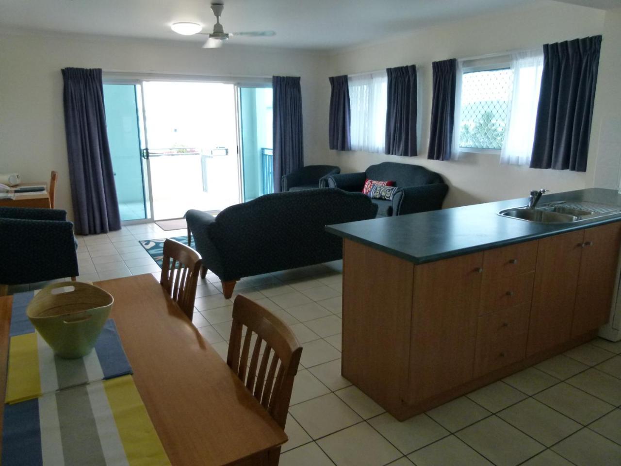 Madison Ocean Breeze Apartments Τάουνσβιλ Εξωτερικό φωτογραφία