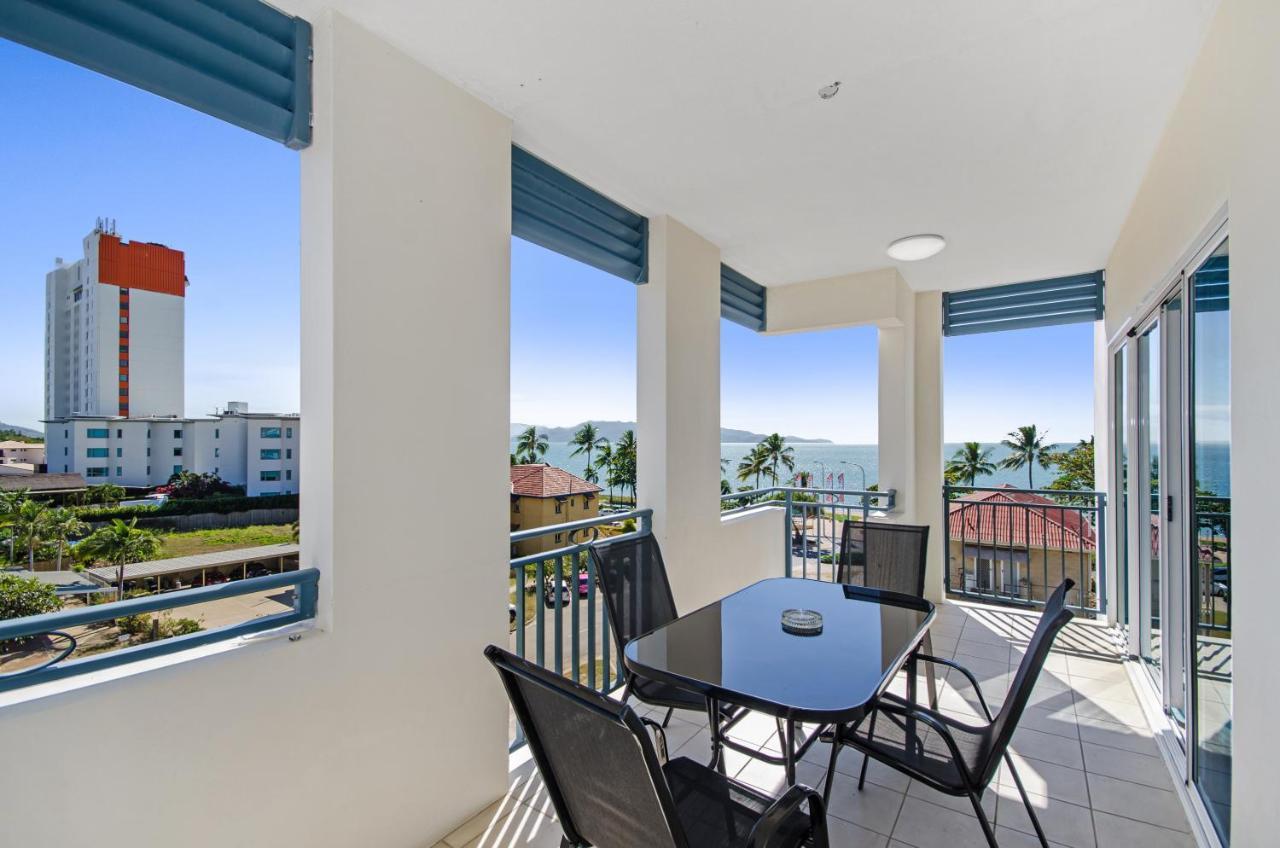 Madison Ocean Breeze Apartments Τάουνσβιλ Εξωτερικό φωτογραφία